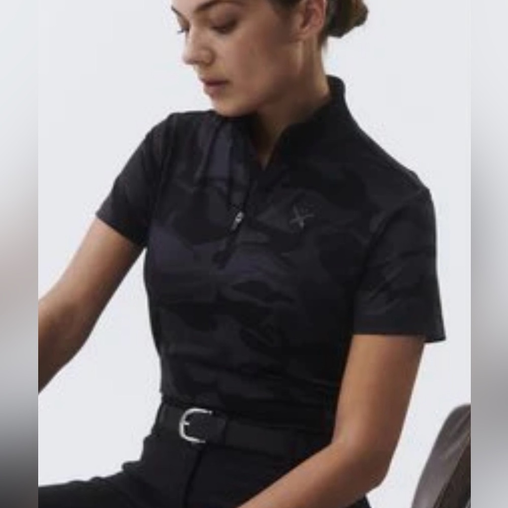 KINGSLAND CAMO 1/4 ZIP
TRAINING SHIRT DENISE